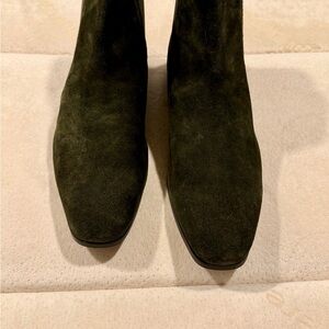 Express Men's Suede Boots in Dark Green